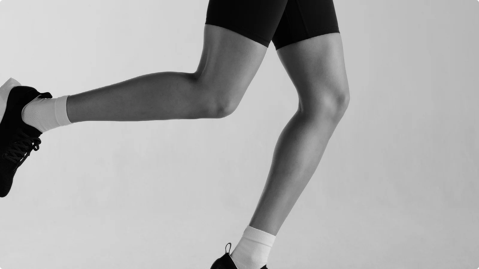 Why Compression Tights Are the Secret to Better Workouts—And Legs
